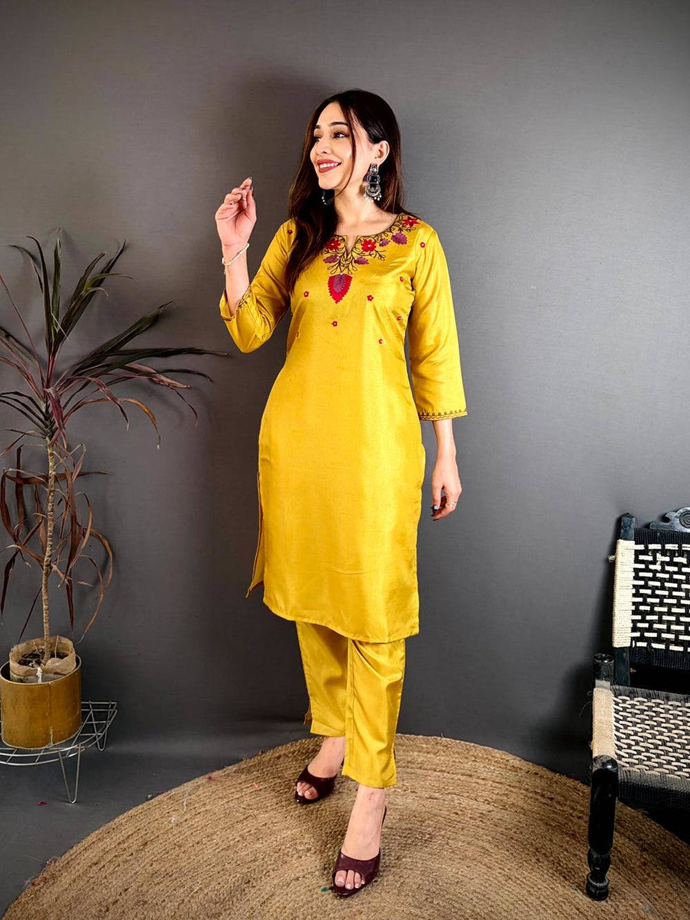 Manipuri Ari Work Round Neck Kurti