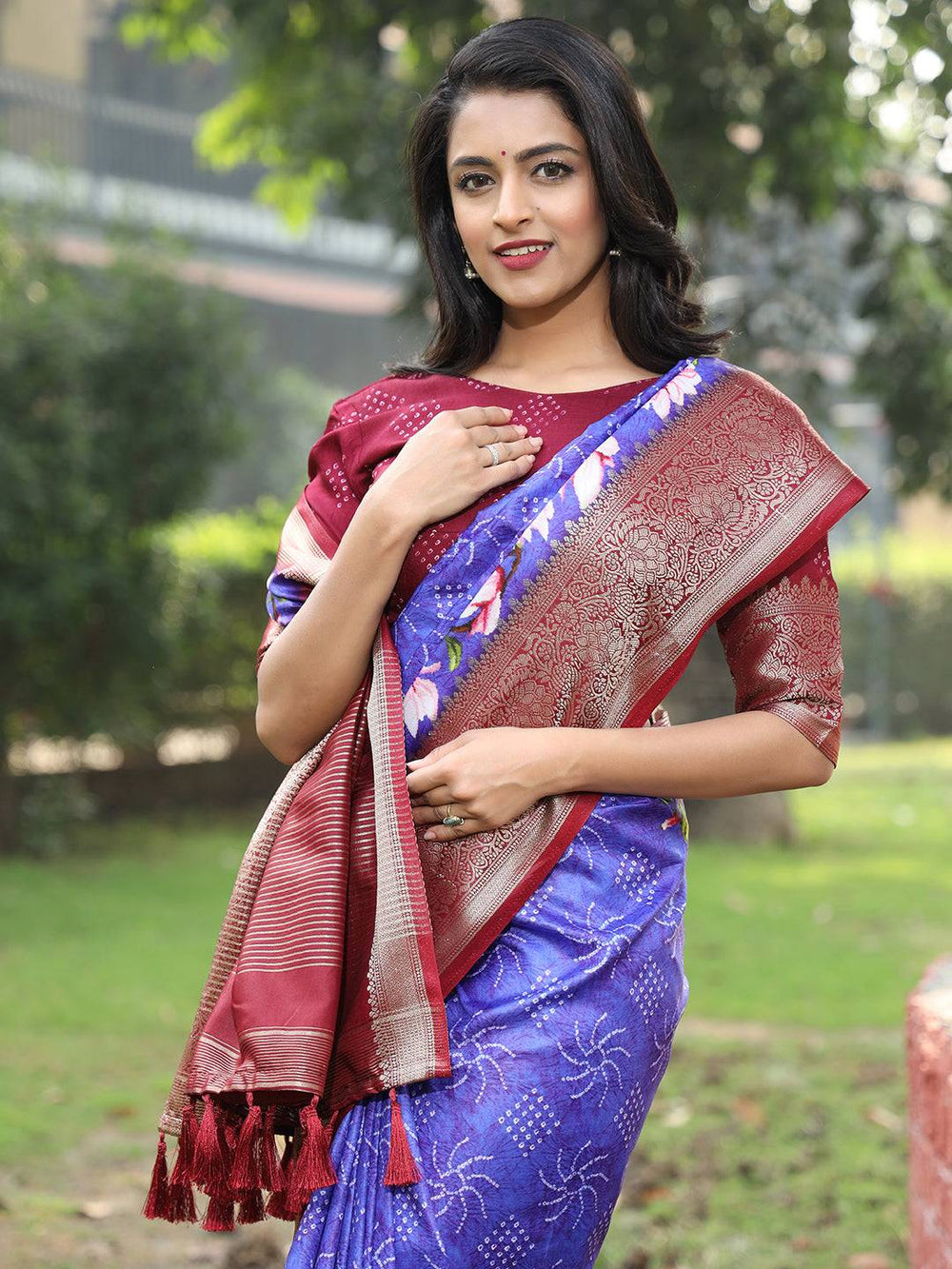 Purple Pure Viscose Dola Silk Saree With Floral Print Border