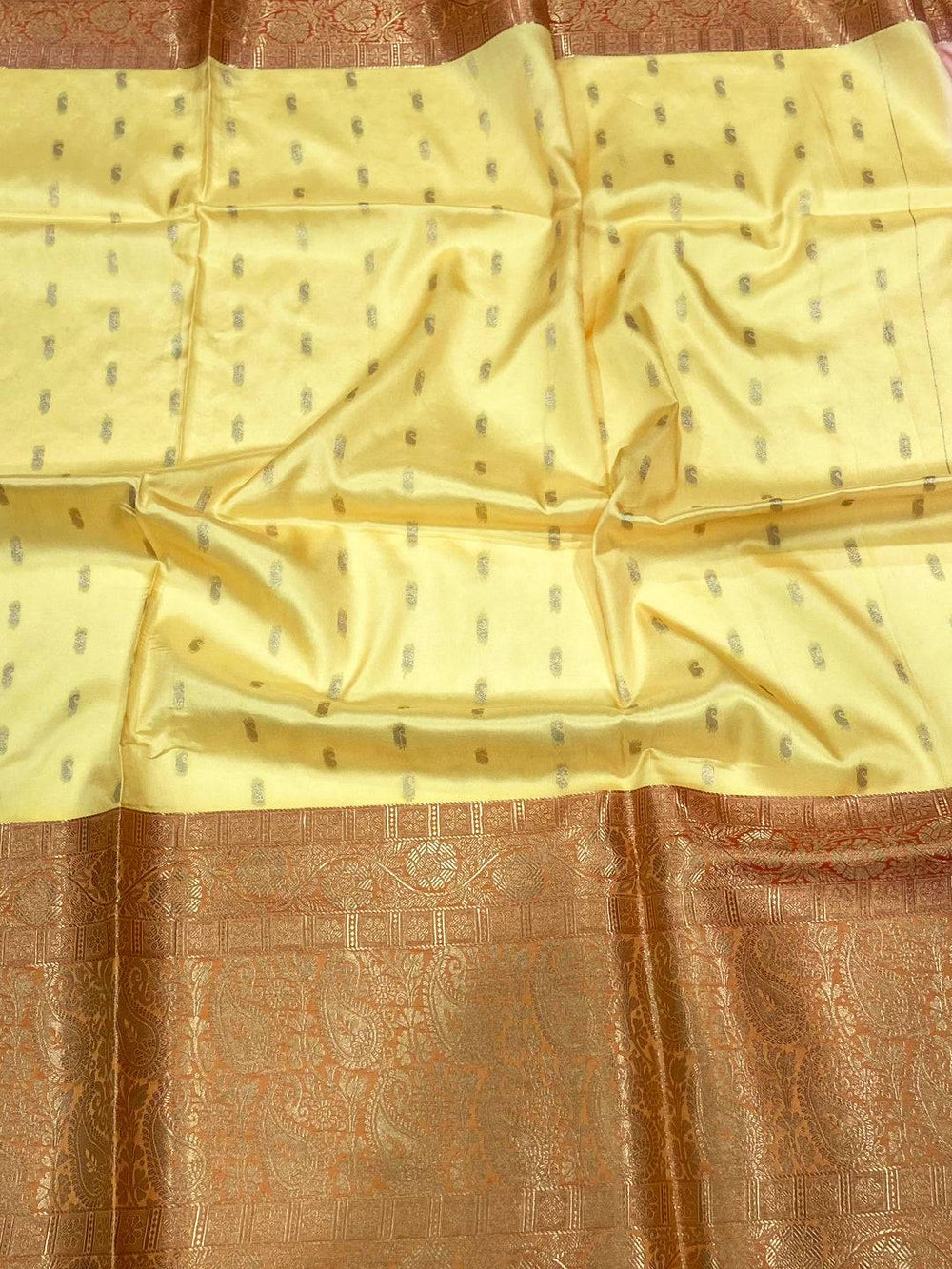 Elegant Banarasi Silk Floral Print Saree