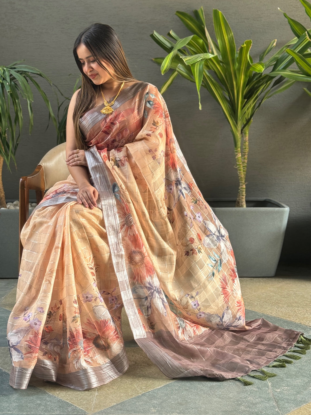 Beige Colour Self Zari Chex Weaving Traditional Print Saree
