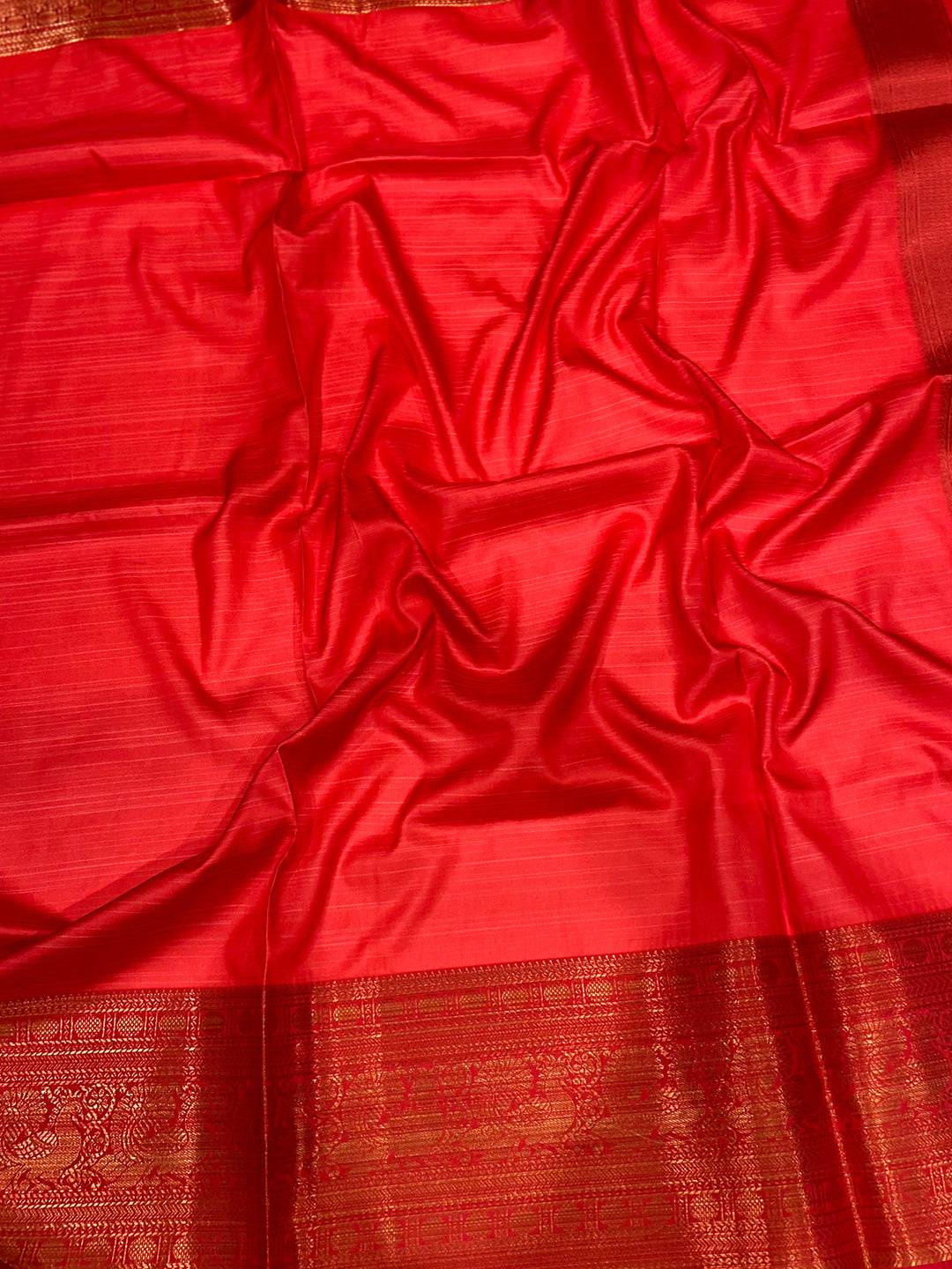 Cream Floral Banarasi Silk Saree