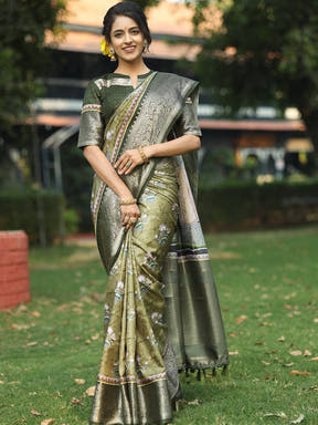 Green Colour Batik Pen kalamkari Saree With Zari Weaving 