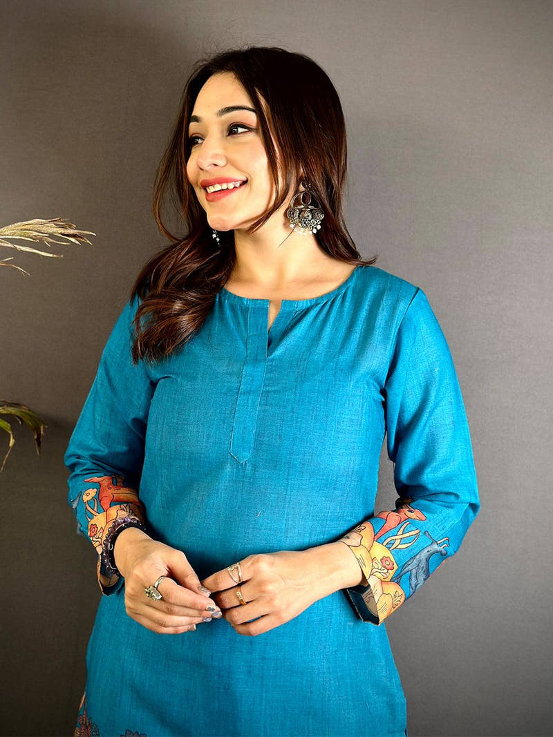 Kalamkari Round Slit Neck Mul Kurti
