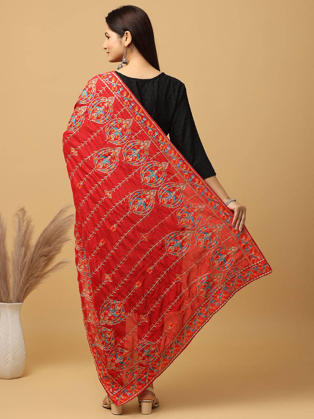 Back view of red chiffon pashmina dupatta with embroidery