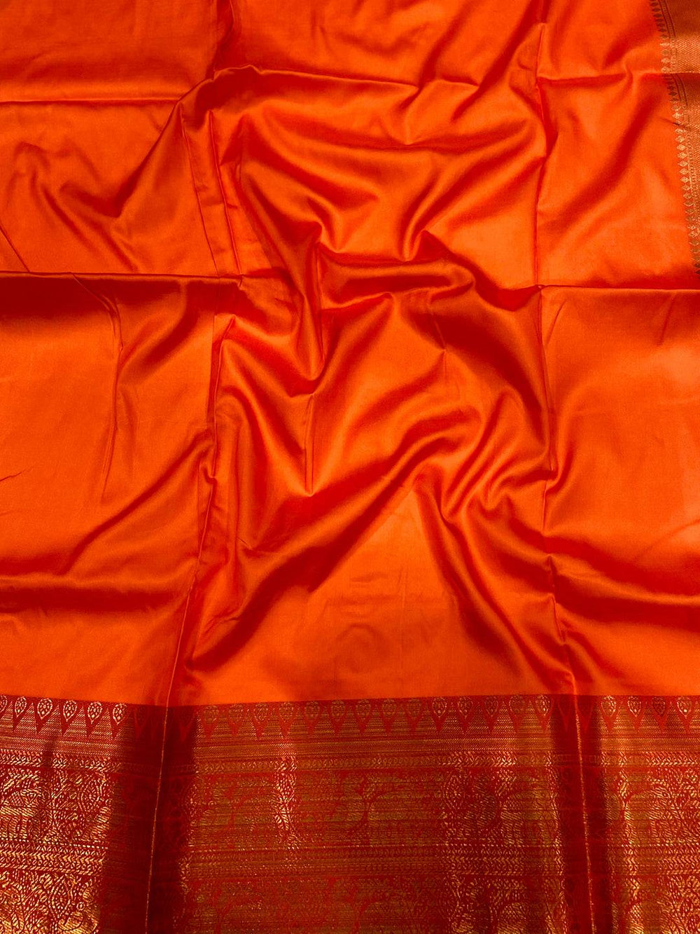 Radiant Cream Floral Banarasi Silk Saree