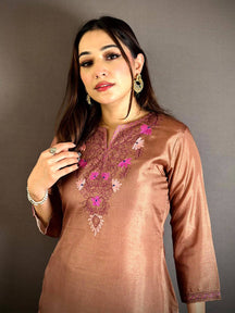 Stylish Manipuri Crew Neck Kurti