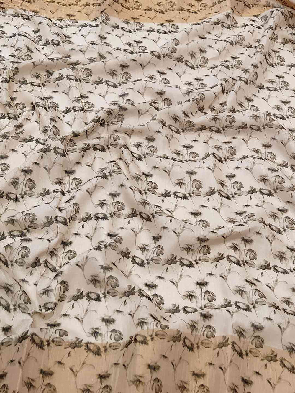 Close-up of Floral Elegance Pure Linen Saree fabric