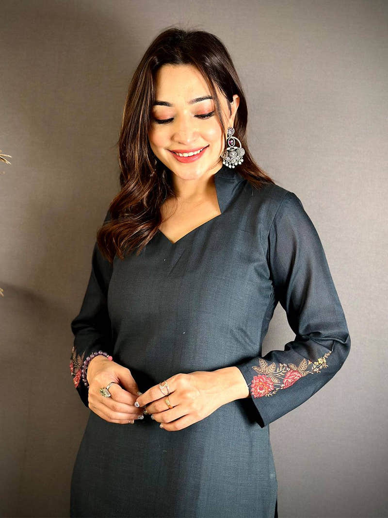 Diamond Neck Floral Mul Kurti
