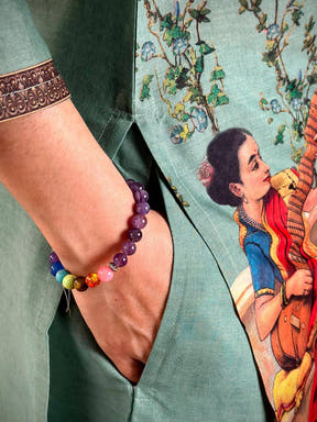 Painting Print V Neck Kurti