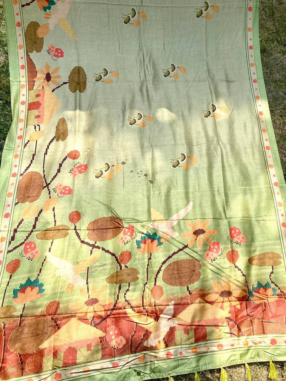 Full view of Pista Tussar Silk Saree with Kalamkari pattern