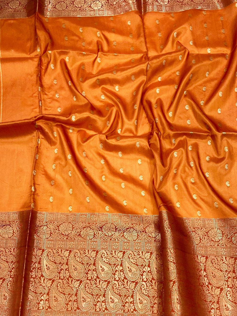 Artistry Banarasi Silk Floral Print Saree