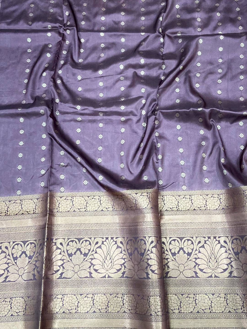 Exquisite Banarasi Floral Print Saree