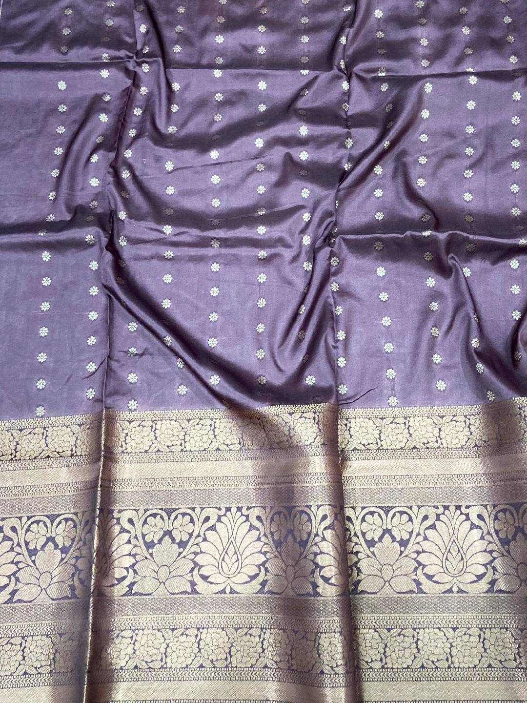 Exquisite Banarasi Floral Print Saree