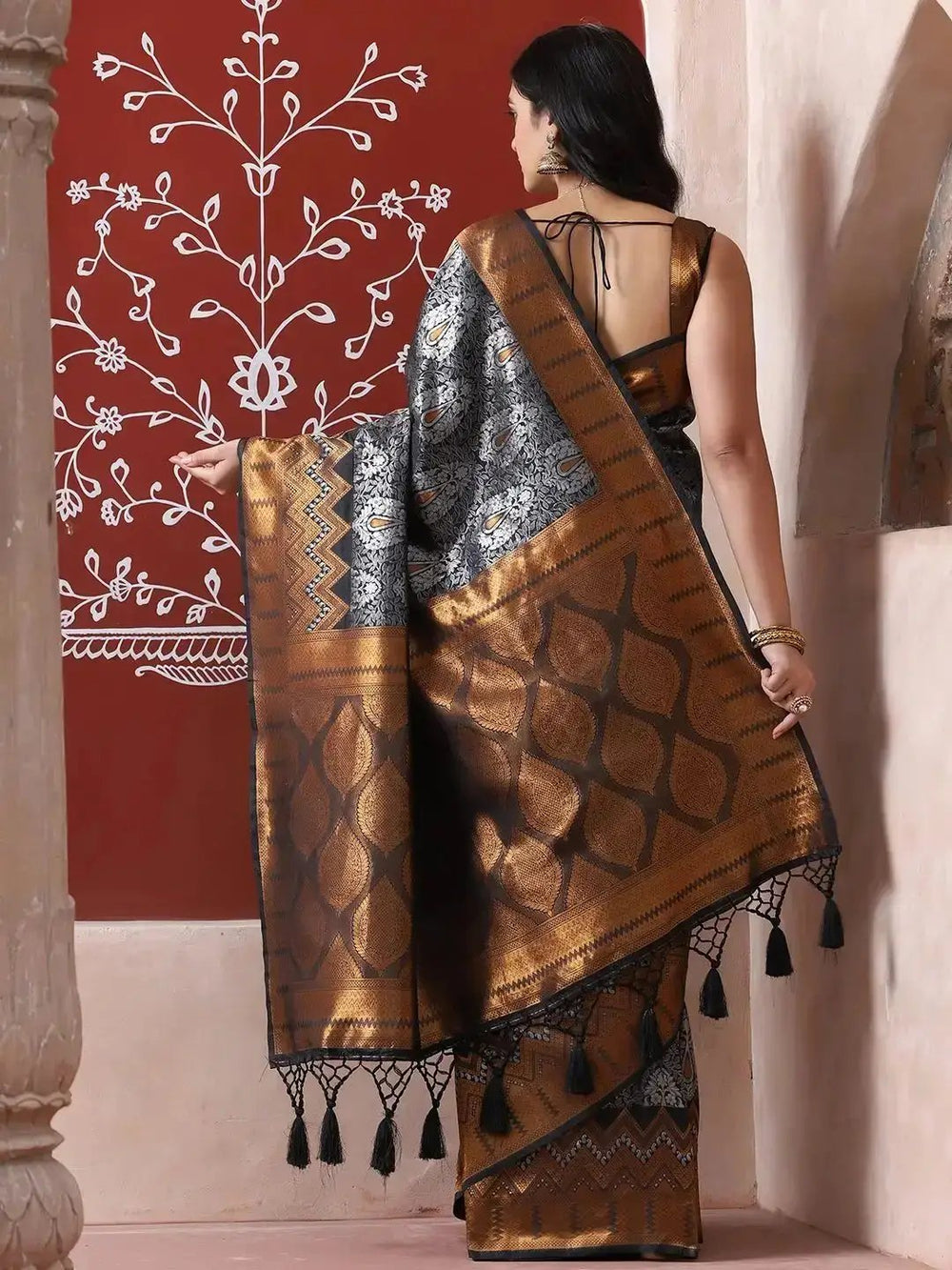 Kanjivaram Silk Saree with Zari Work 