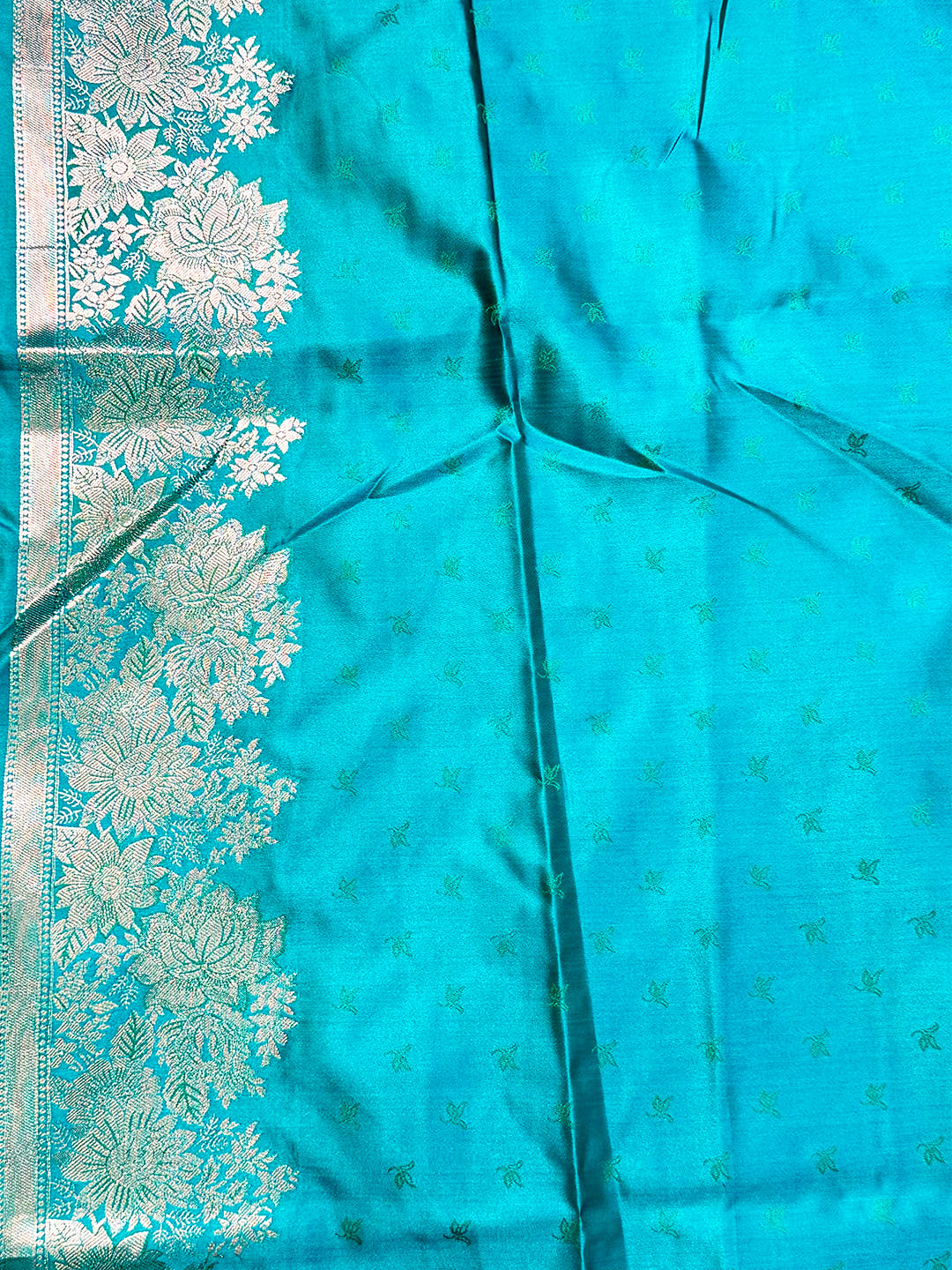 Classic Ombre Weaving Mashru Silk Saree