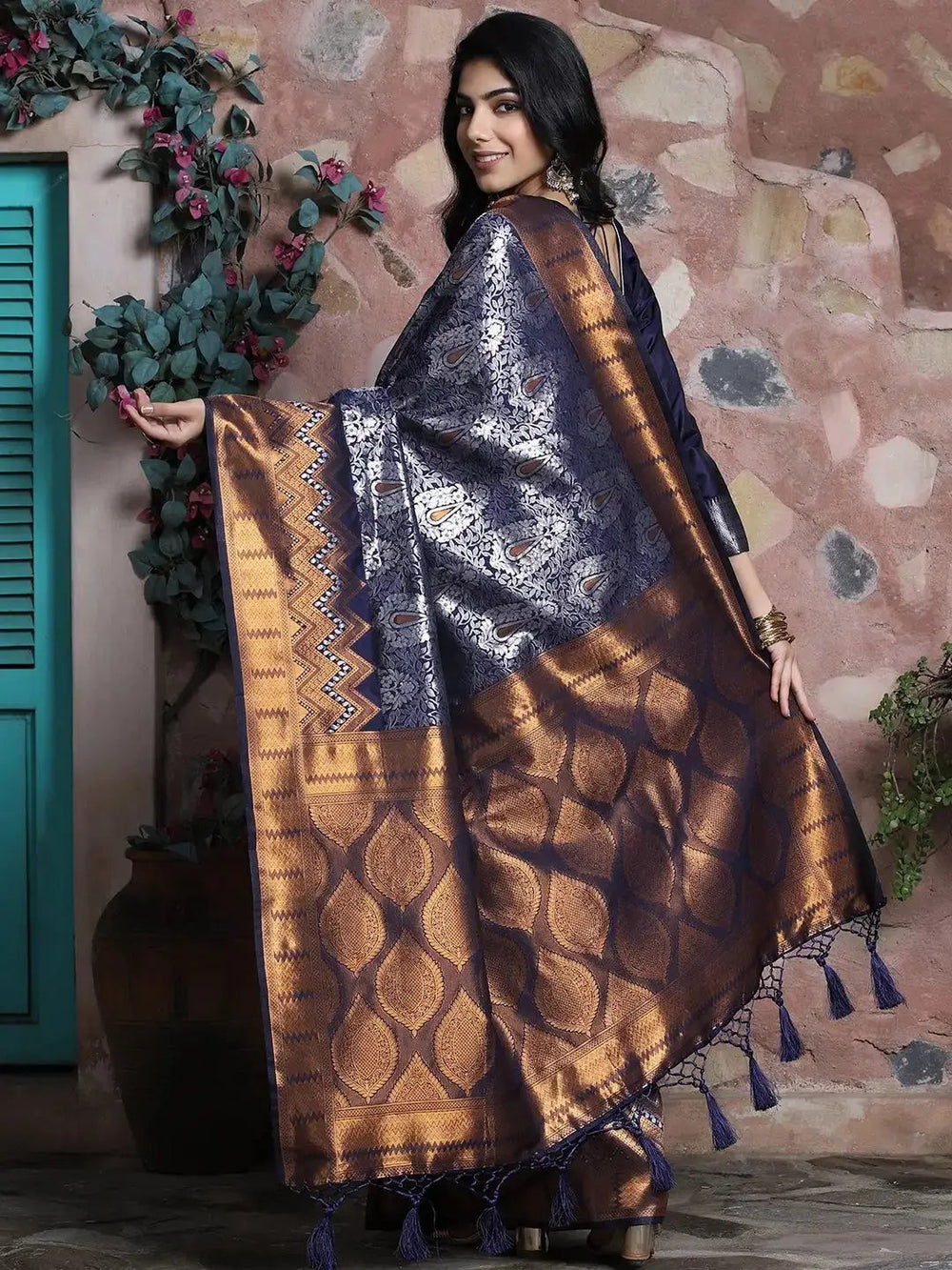 Kanjivaram Silk Saree With Zari Work 
