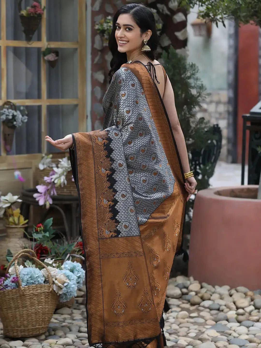 Kanjivaram Silk Saree With Zari Work 