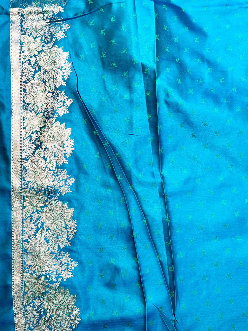 Stylish Ombre Weaving Mashru Silk Saree