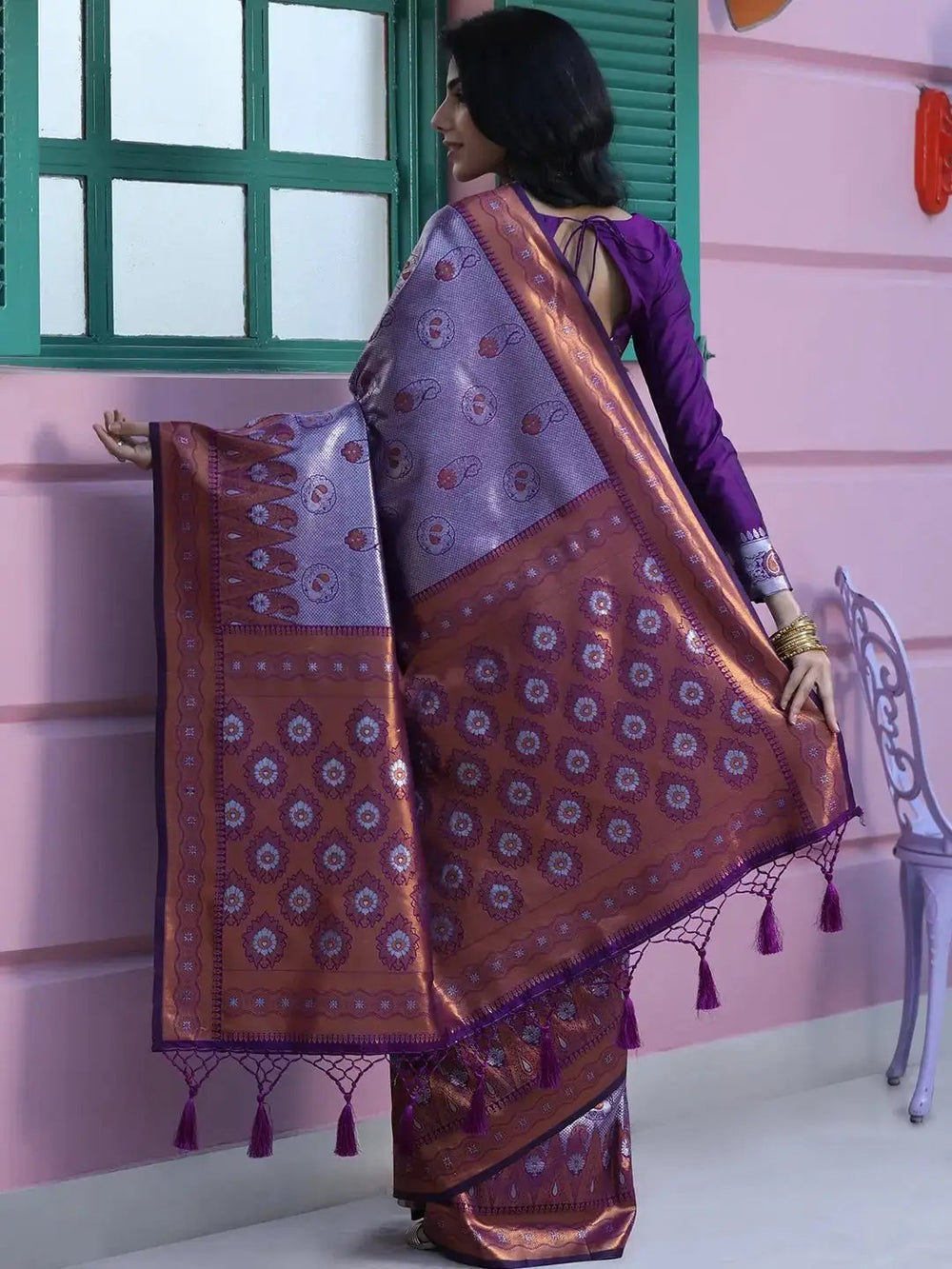 Kanjivaram Silk Saree With Zari Work 