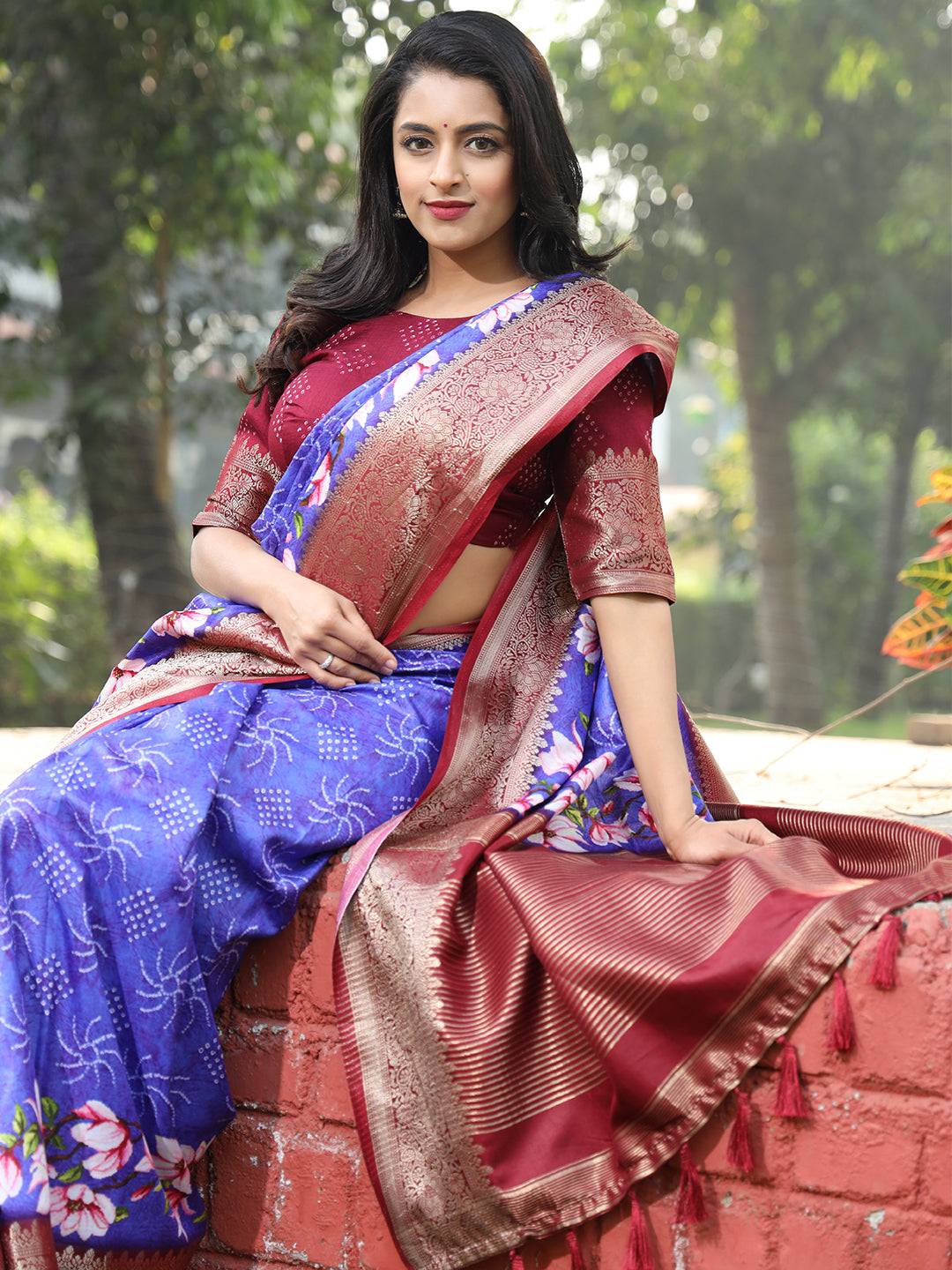 Purple Pure Viscose Dola Silk Saree With Floral Print Border