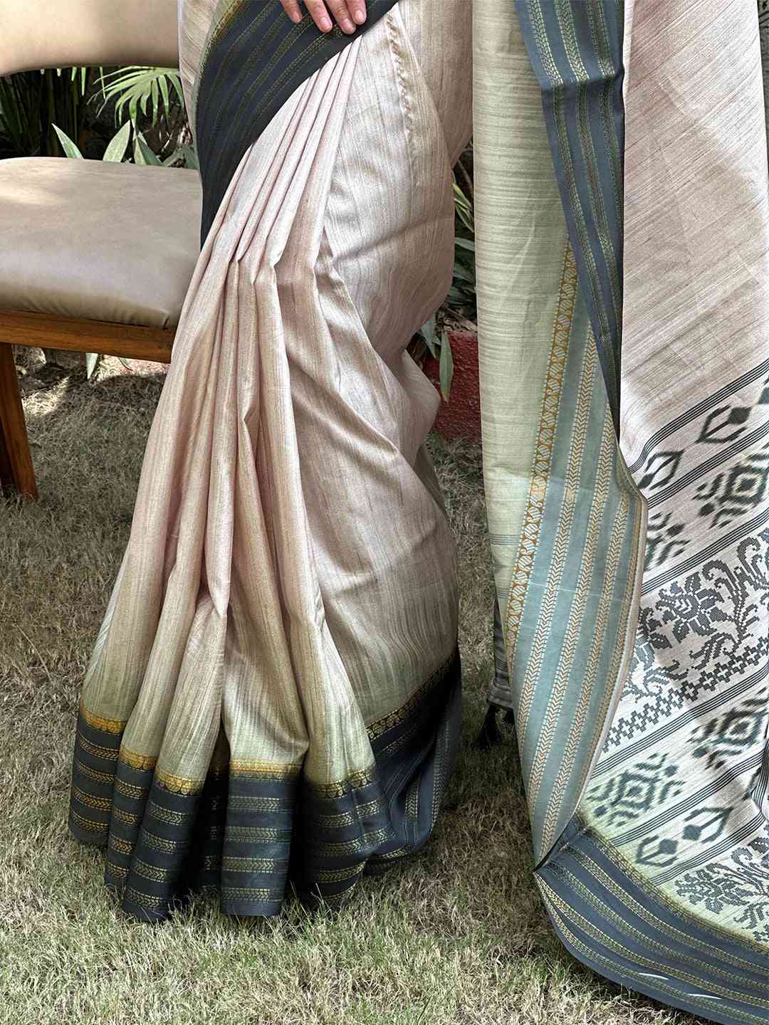 Beautiful Ikkat Motifs and Paisley Print Ghicha Saree