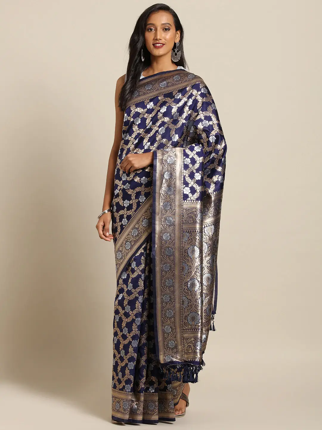 Stylish Pure Banarasi Zari Silk Saree With Ethnic Motifs