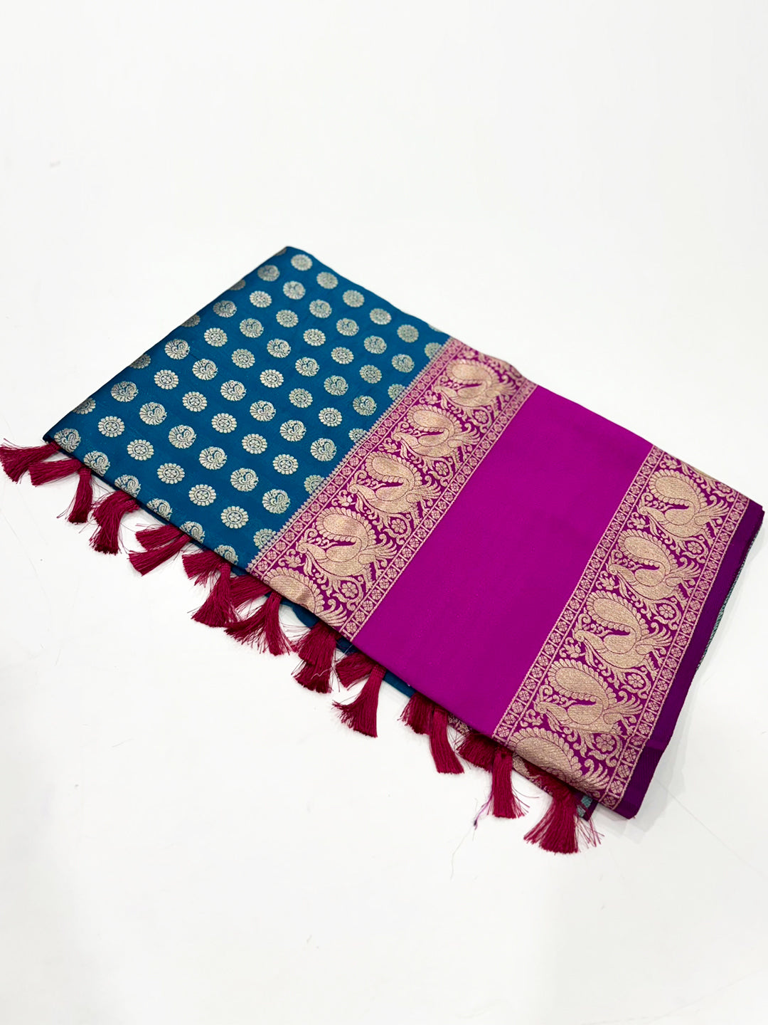 Rama Banarasi Silver Buttas Zari Weaving Saree