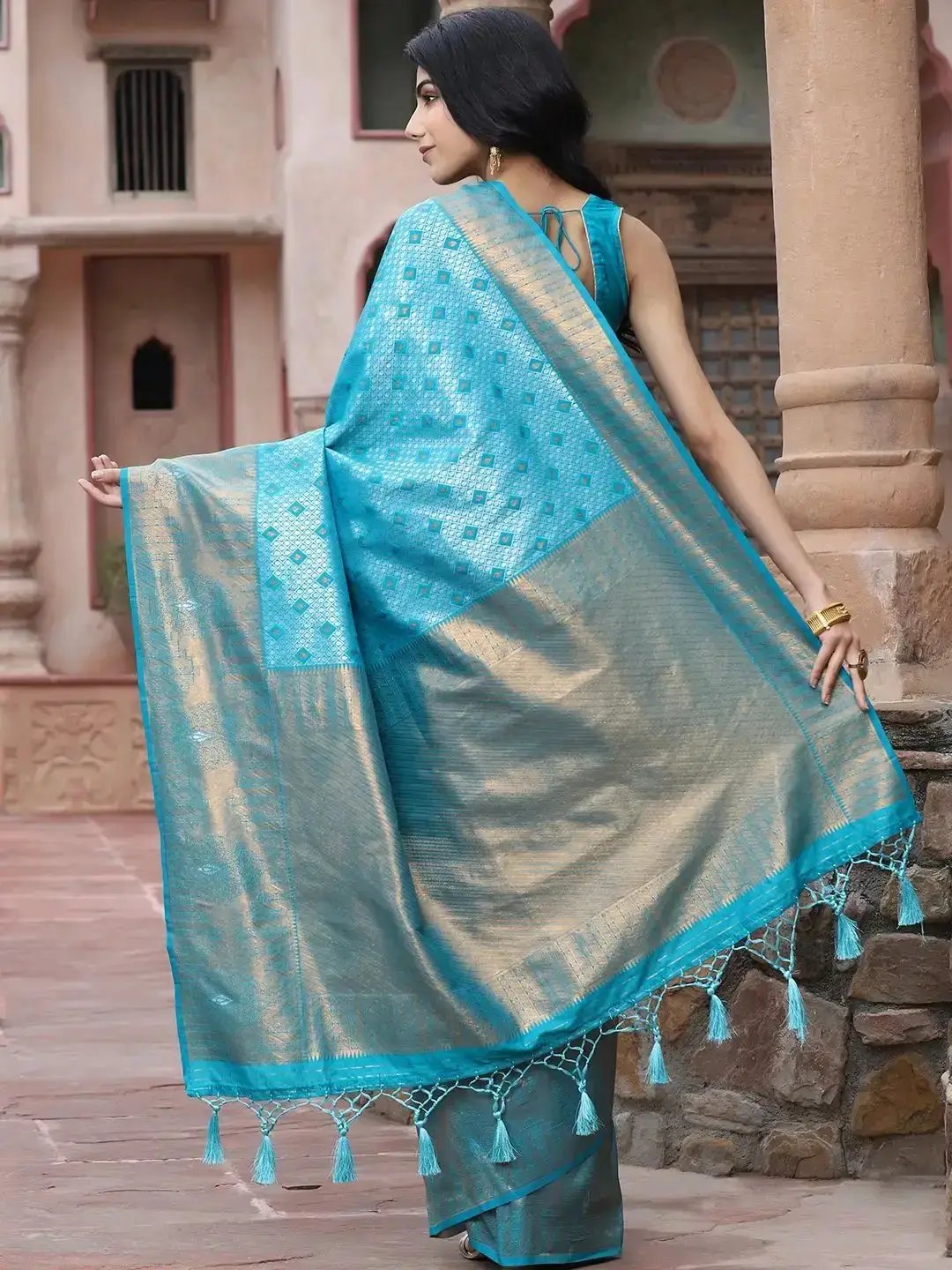  Kanjivaram Silk Saree With Zari Work