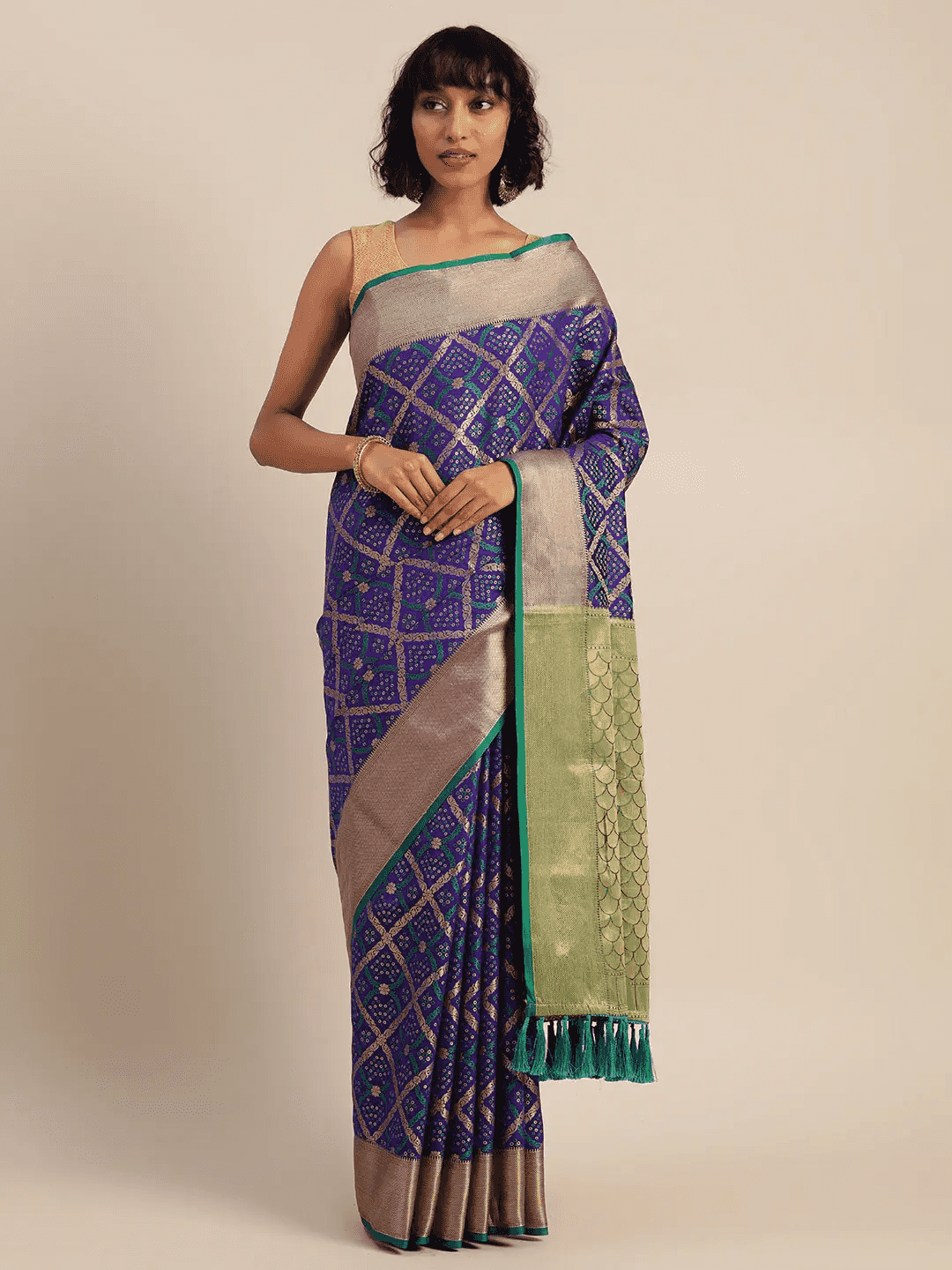  Stylish Banarasi Patola Silk Saree With Zari Work