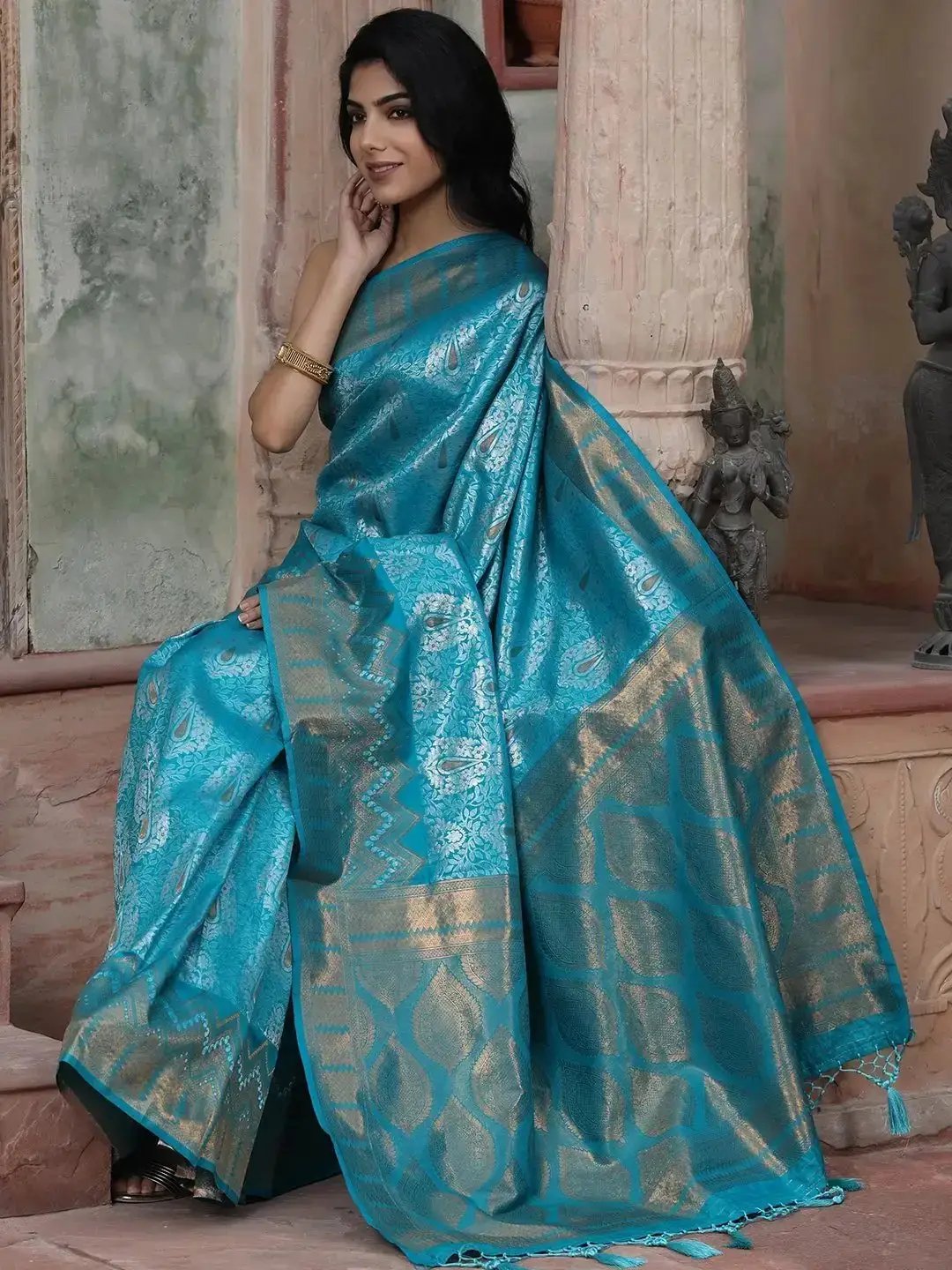 Kanjivaram Silk Saree With Zari Work 