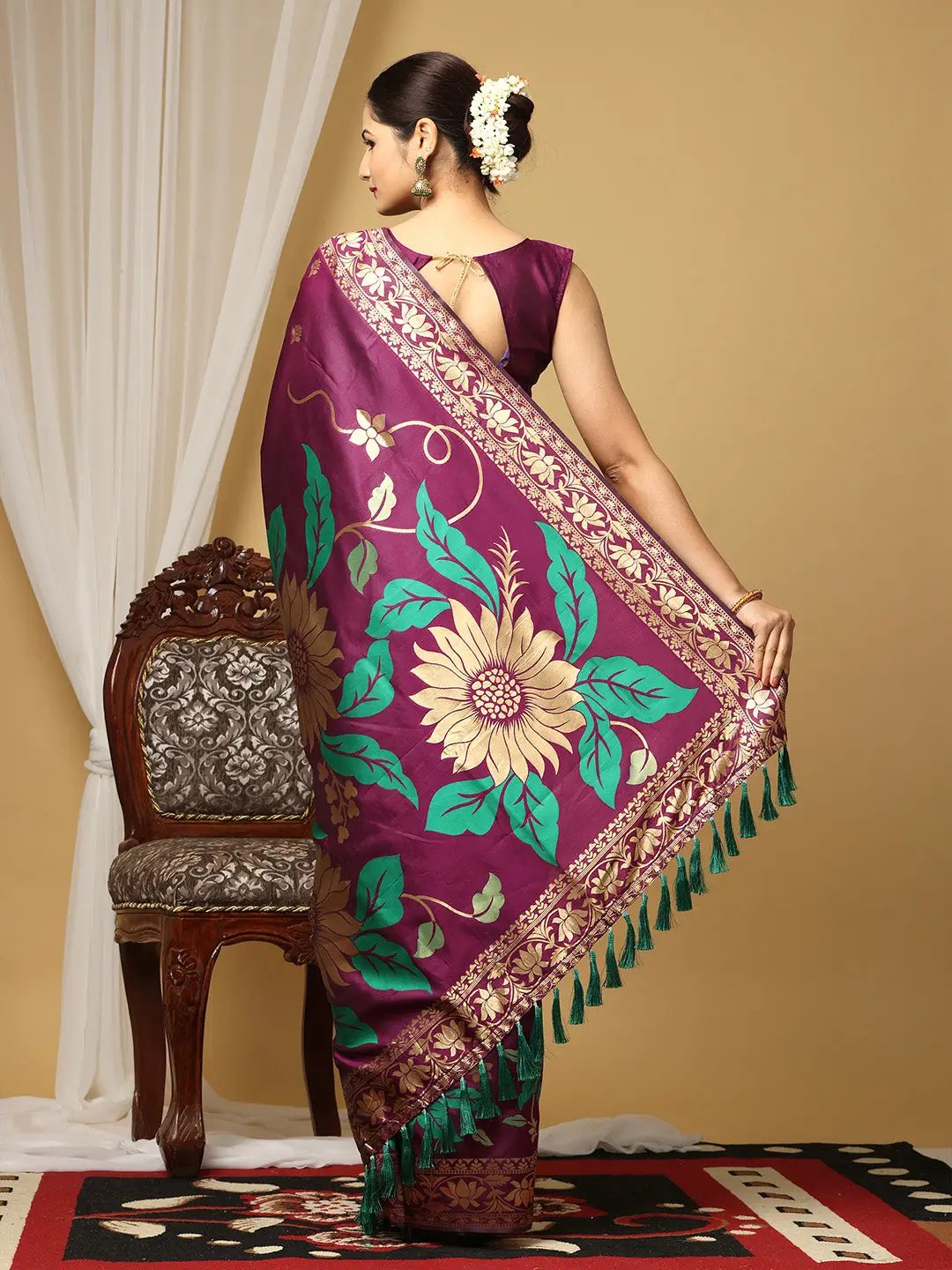  Banarasi Katan Silk Zari Desine Saree