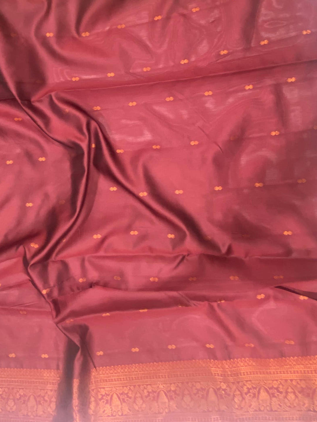Pine Kanjivaram Tissue Saree With Gold Zari Weaving

