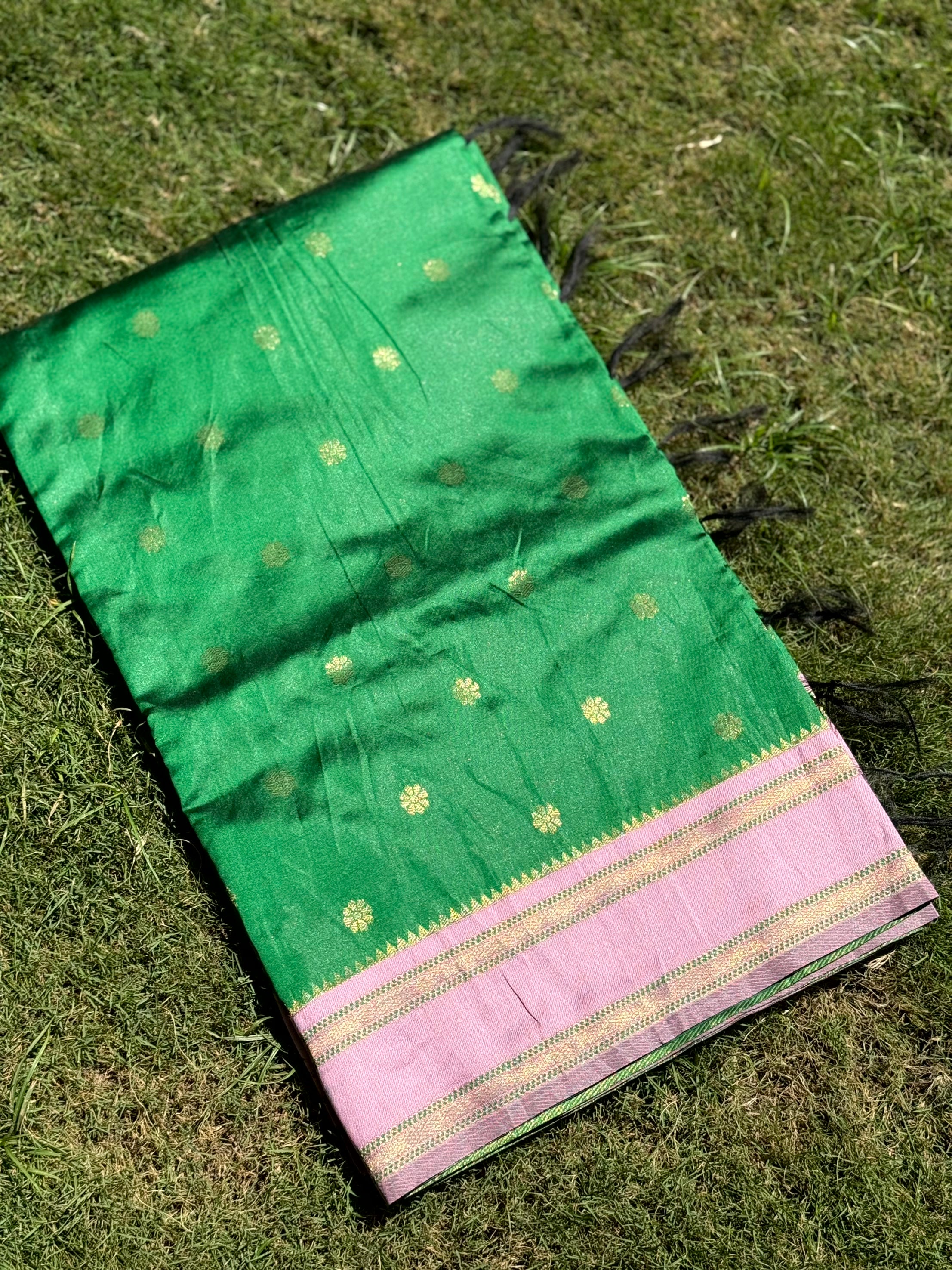 Green Silk Blend Floral Saree
