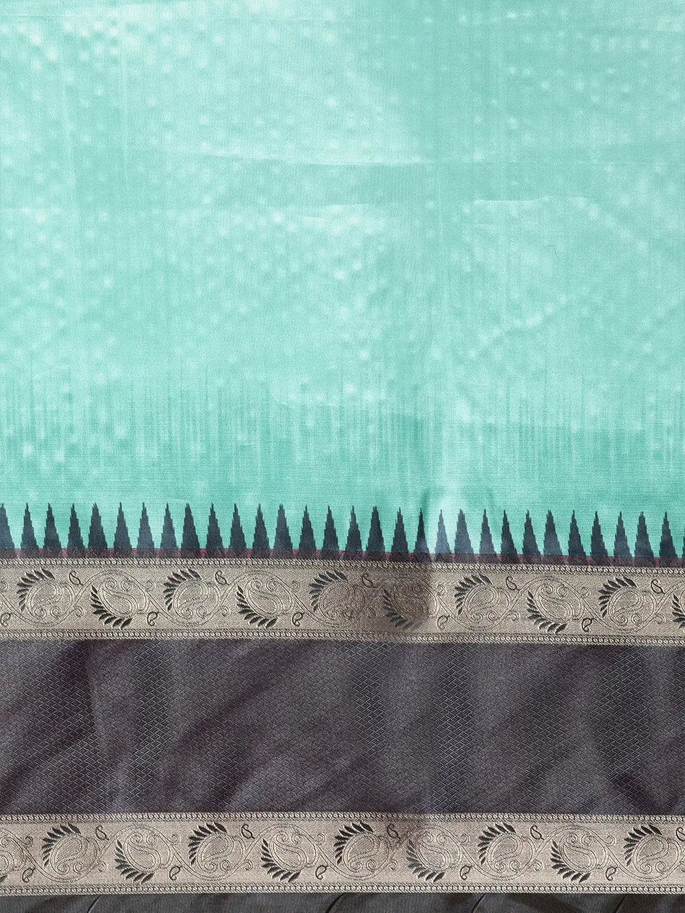 Ganga Jamuna Pattu Border Banarasi Soft Silk Saree