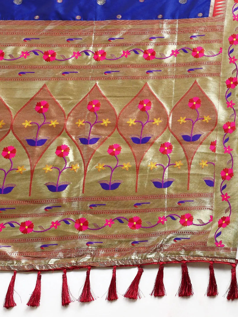 Exquisite Yevla Paithani Minakari Work Silk Saree