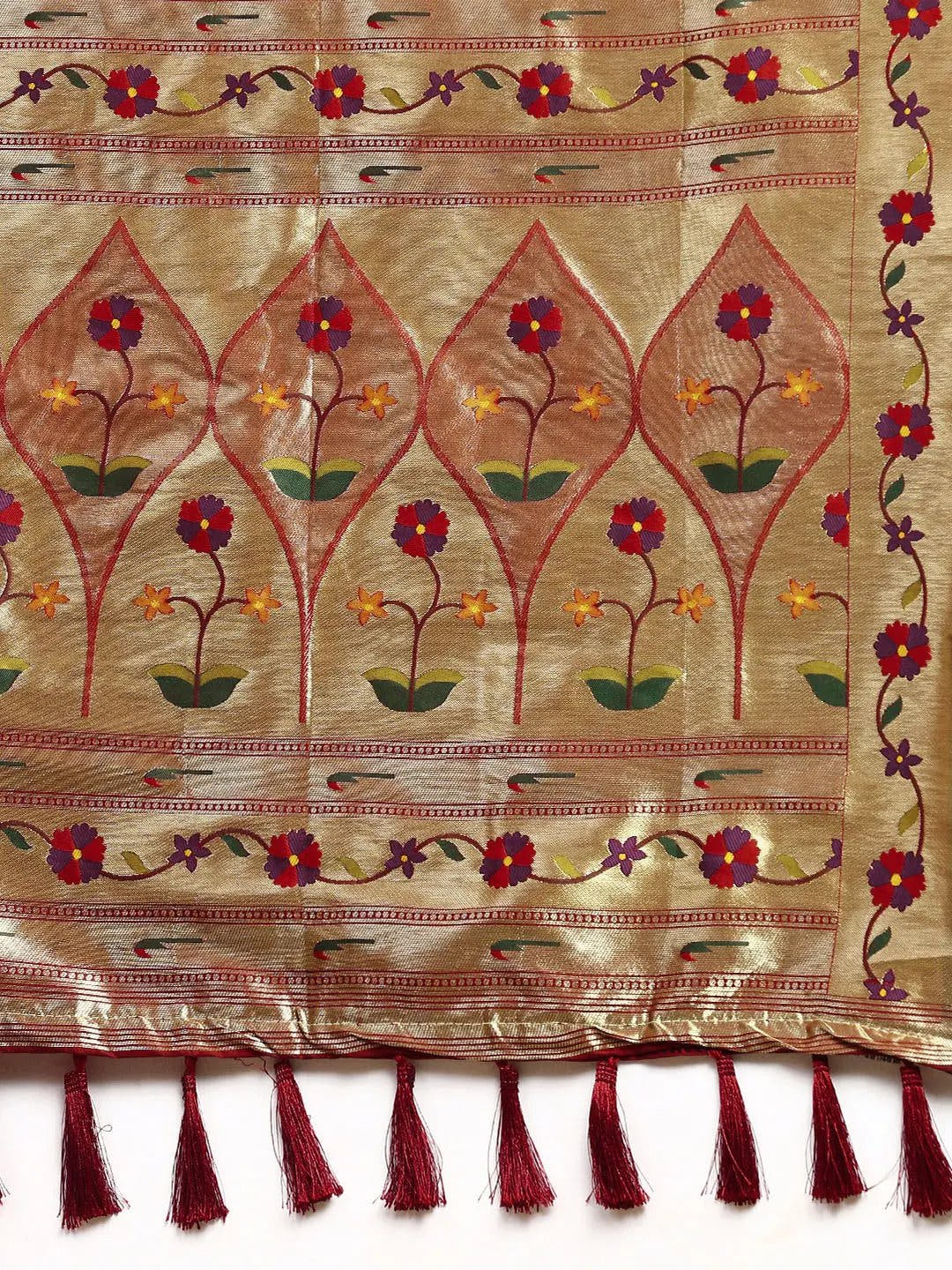 Exquisite Yevla Paithani Minakari Work Silk Saree