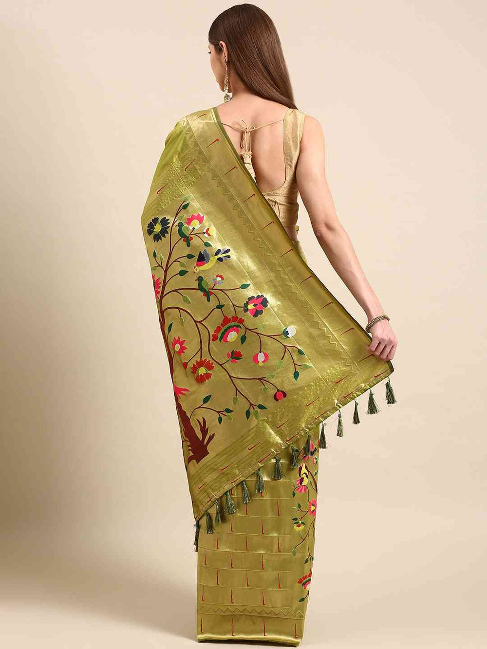 Exquisite Yevla Paithani Minakari Work Silk Saree