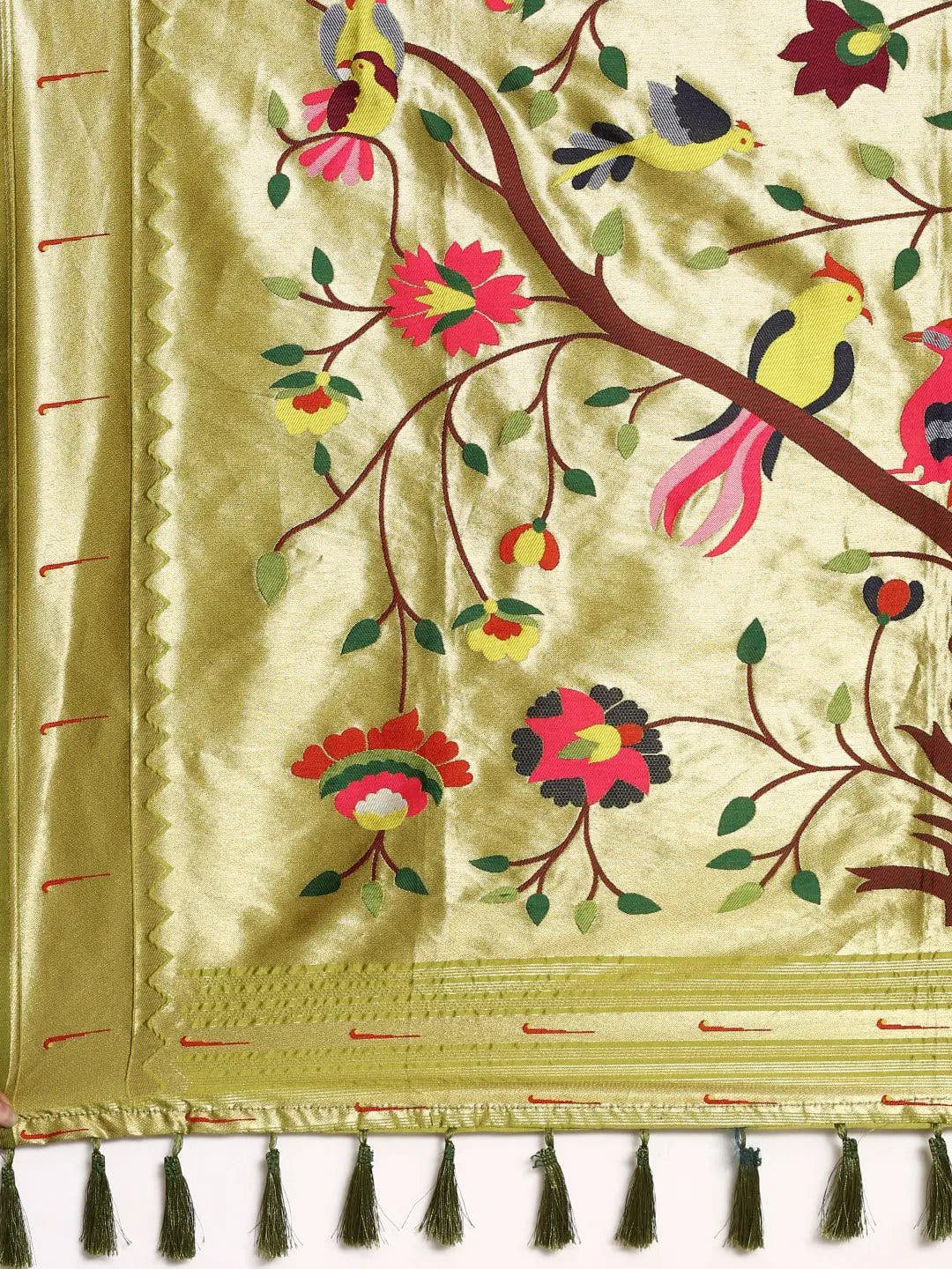 Exquisite Yevla Paithani Minakari Work Silk Saree