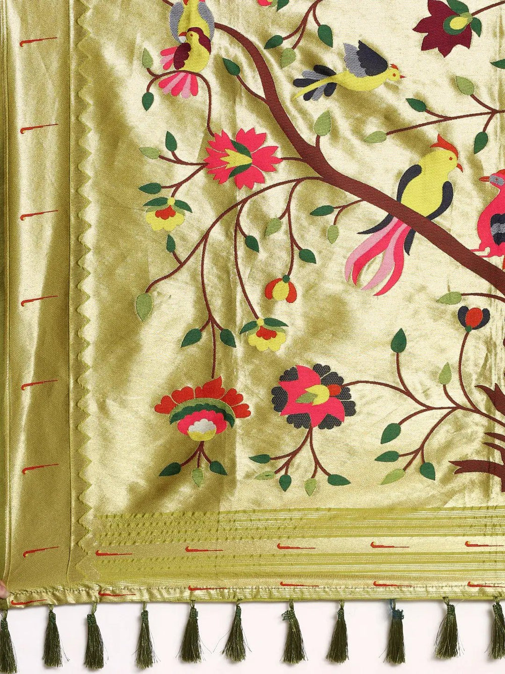 Exquisite Yevla Paithani Minakari Work Silk Saree