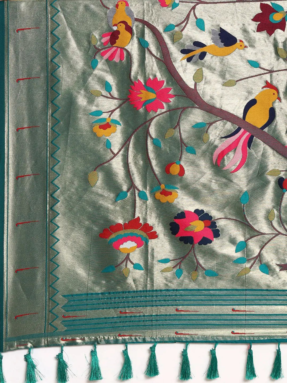 Exquisite Yevla Paithani Minakari Work Silk Saree