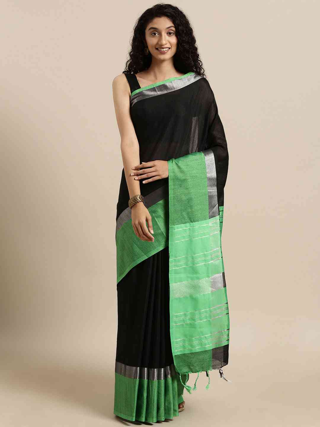 Latest Black Colour Solid Linen Blend Saree with Zari Border
