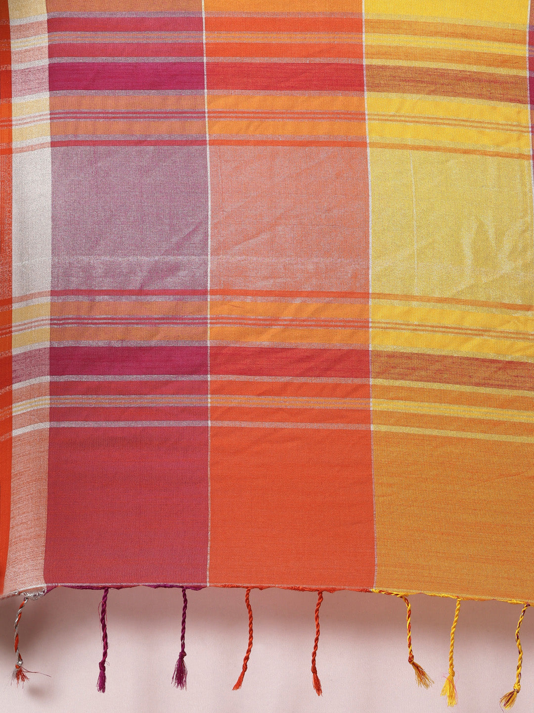 Stylish Linen Blend Checked Banarasi Saree in Red Colour