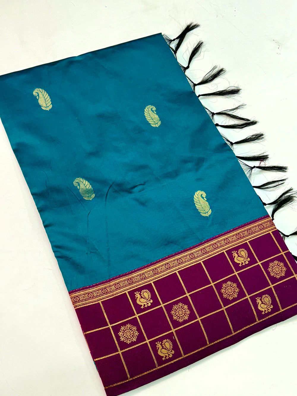 Peacock Aura Banarasi Katan Silk Saree