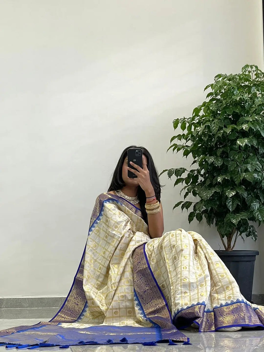Soft silk Gadwal saree with exquisite temple border