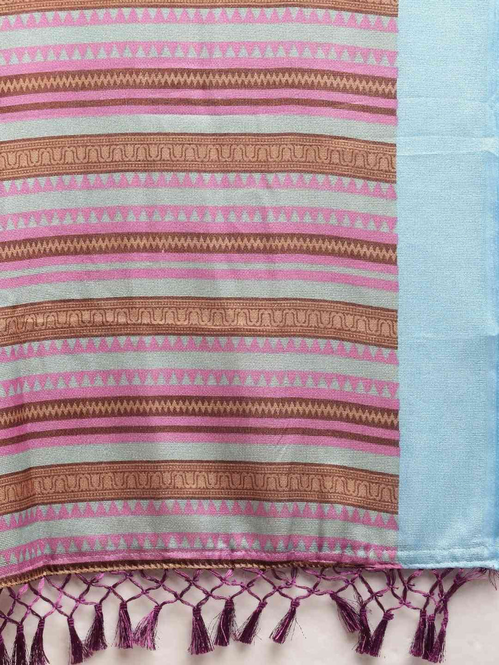 Stylish Sky Blue Silk Saree with Ethnic Motifs 