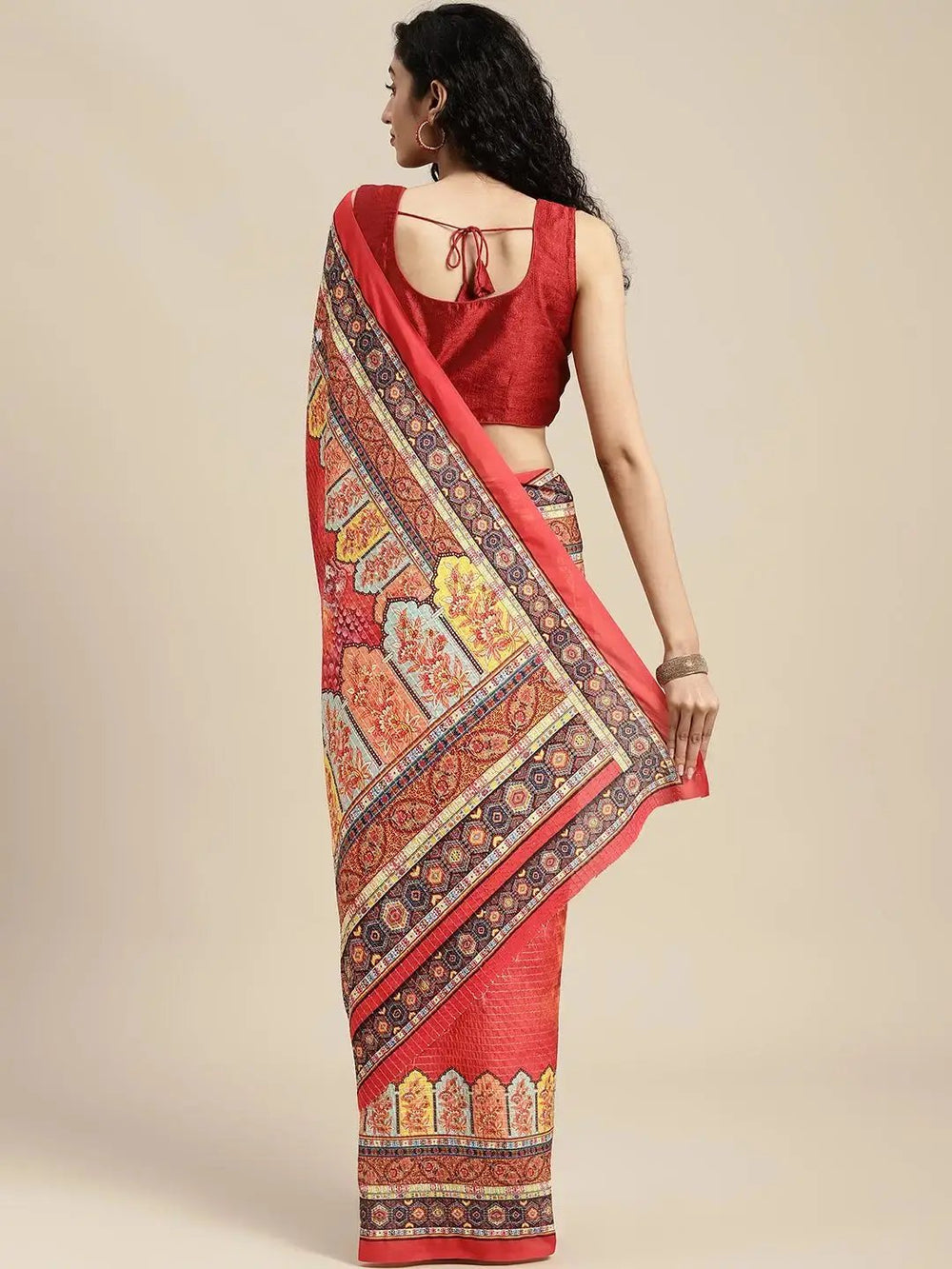 Beautiful Floral Printed Silk Saree