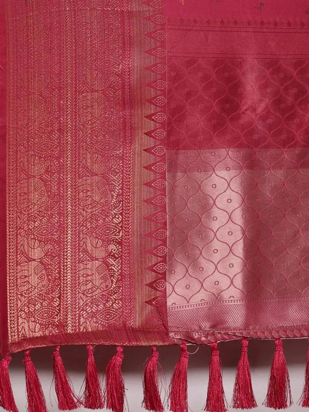 Stylish Kanjivaram Zari Silk Saree With Ethnic Motifs