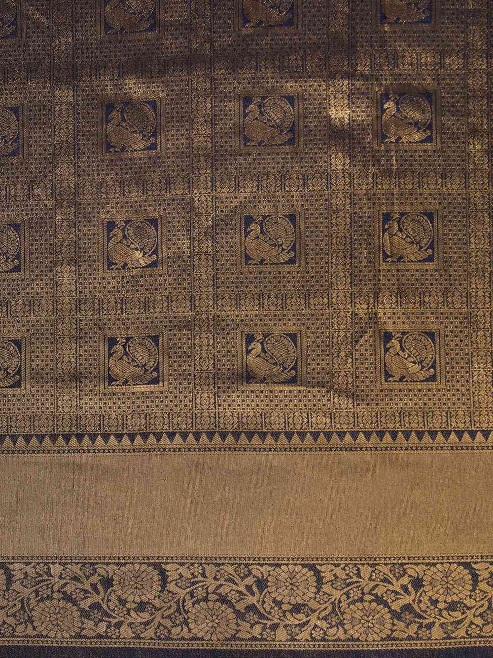 Navy Colour Silk Blend Banarasi Saree 
