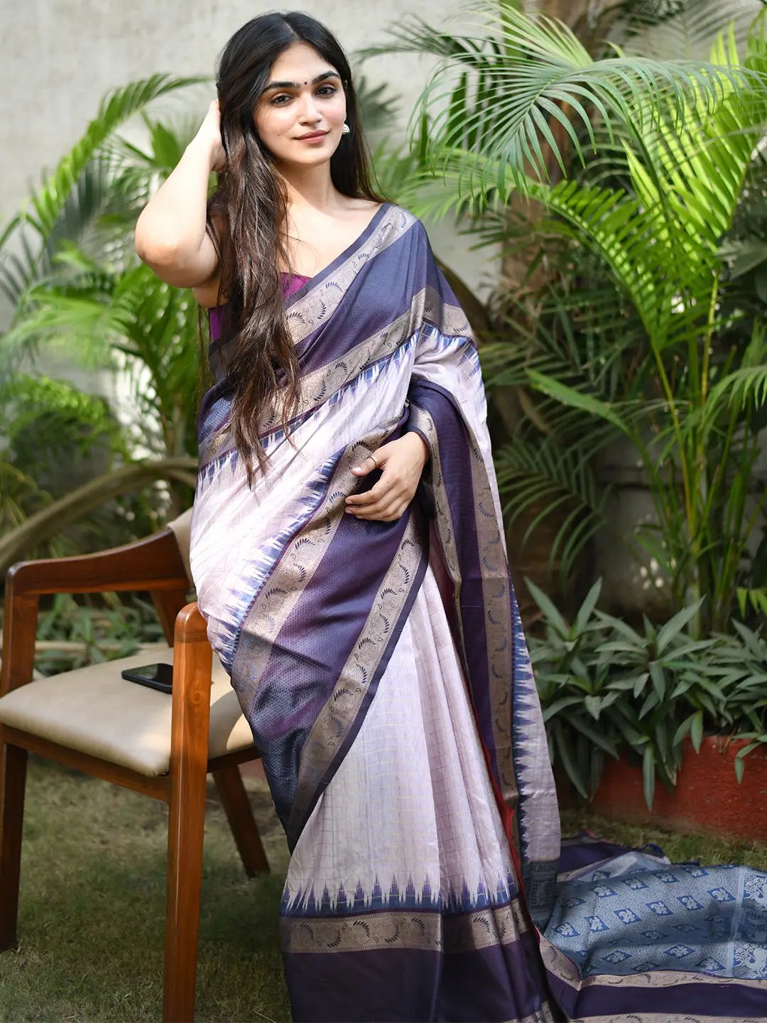 Soft Silk Gadwal Saree with Zari Chex design