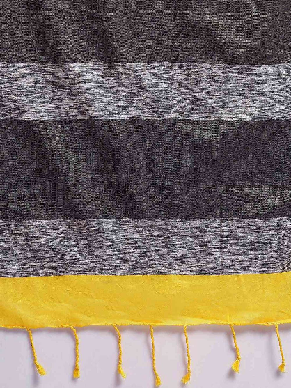Stylish Yellow Colour Linen Blend Zari Saree